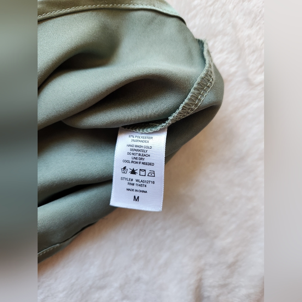 Pleione Green Short Sleeve Blouse - Picture 3 of 6